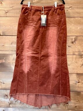 NWT In Loom Soft Corduroy Maxi Skirt - Size L